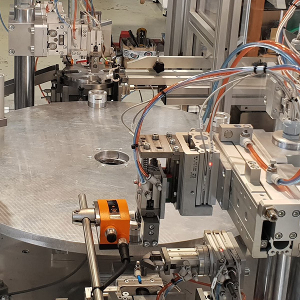 001_Assemblatrice-tappi